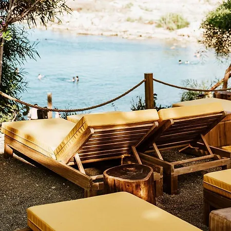 Villa Sirena Blue